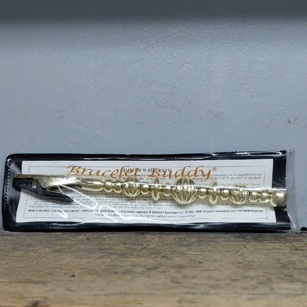 Gold Bracelet Buddy Accessory